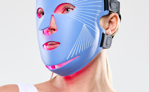Adult acne: Causes, types and how blue light therapy can help