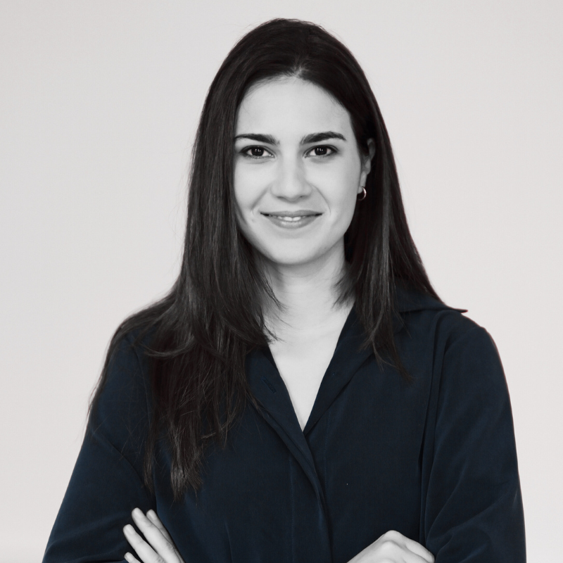 At-Home LED Therapy Explained: Dr Alice Martin Shines a Light on CurrentBody’s Breakthrough Series 2 Mask