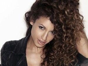 Danielle Peazer approved - The T3 Featherweight Luxe 2i Hair Dryer