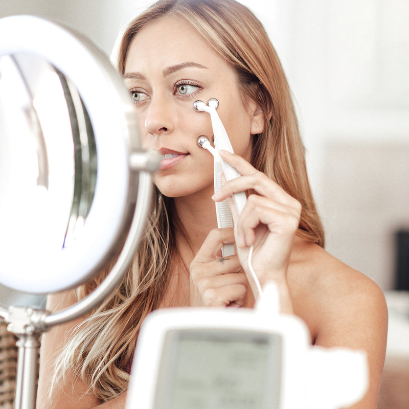 Trattamenti viso con microcorrente per lifting, tonificazione e rassodamento della pelle
